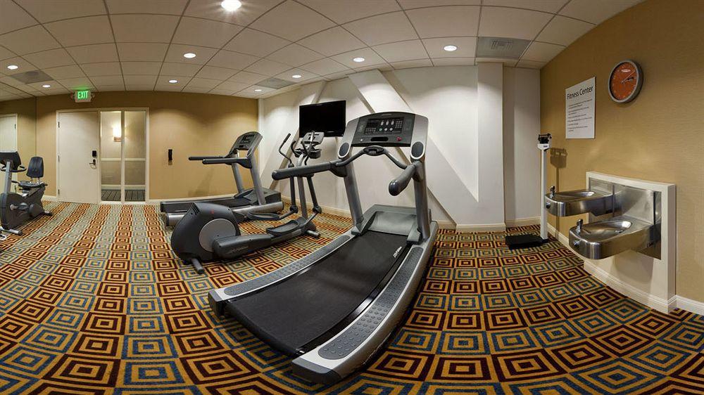 Holiday Inn Express Hotel & Suites Santa Cruz By Ihg Exterior foto