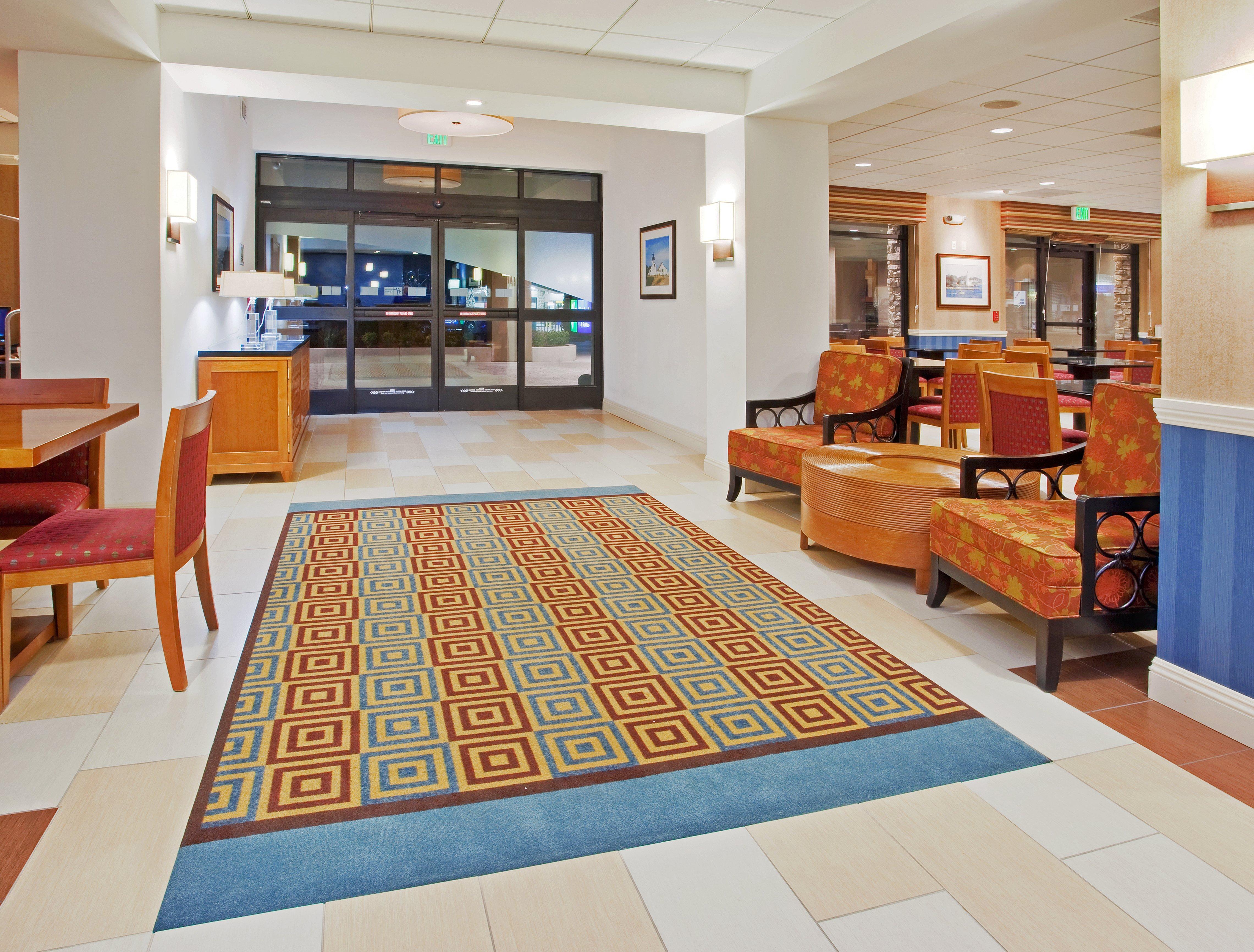 Holiday Inn Express Hotel & Suites Santa Cruz By Ihg Exterior foto